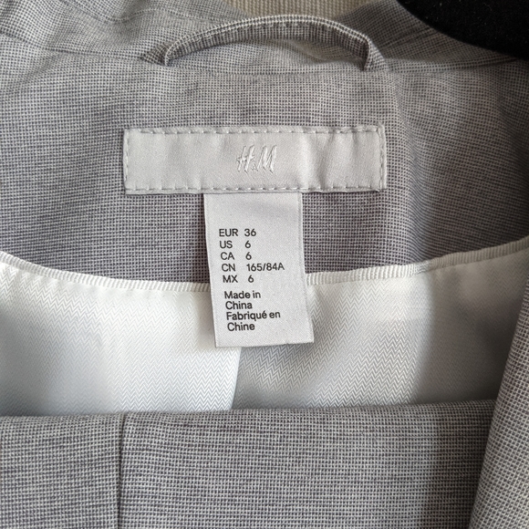 Women's H&M Suit - Picture 2 of 3
